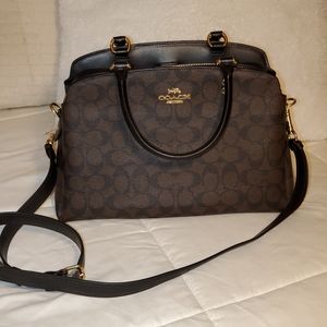 Lillie Carryall In Signature Canvas